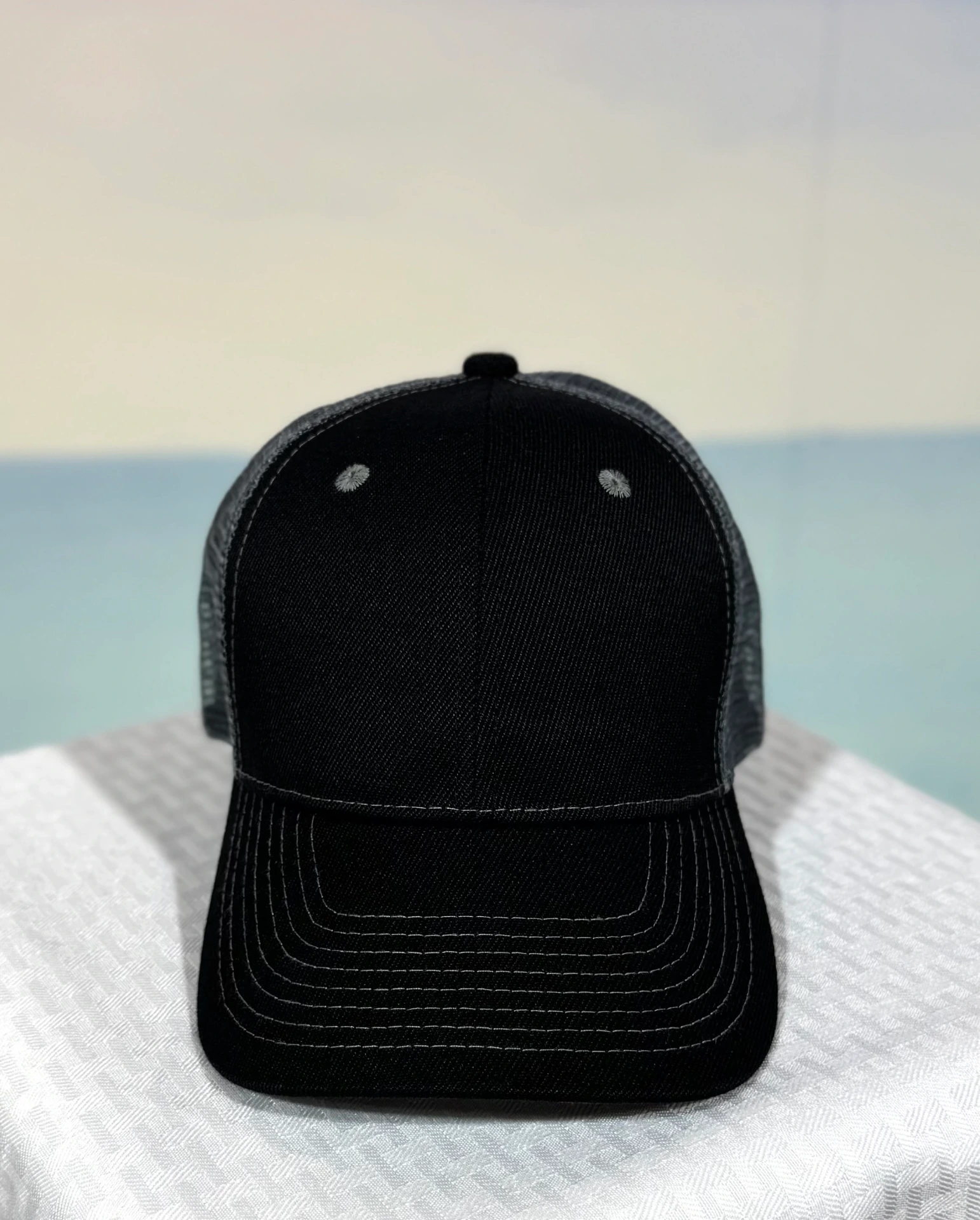 Black and Gray Hat